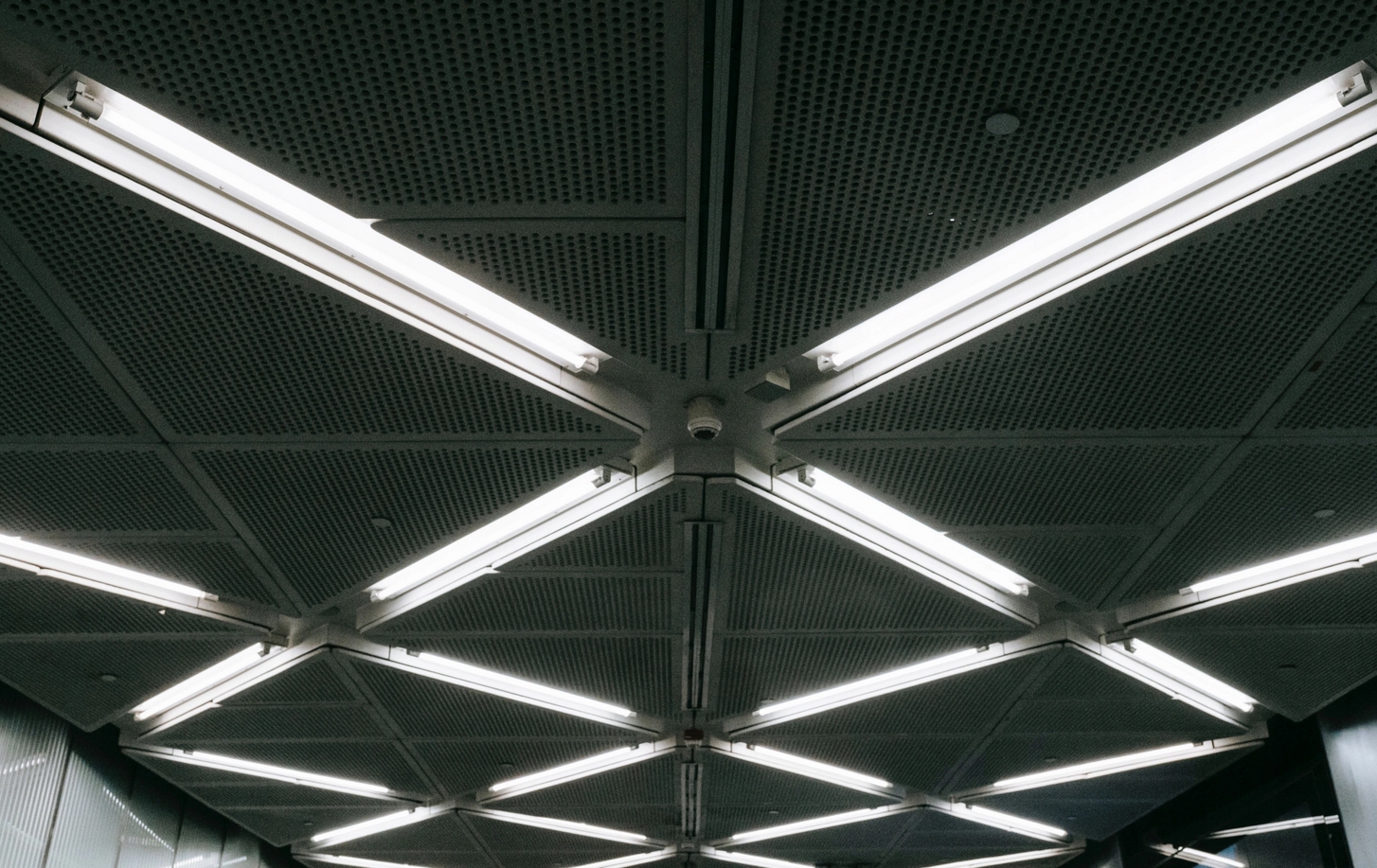 Świetlówka lampa led okrągła do garażu warsztatu 120cm 180w 2051