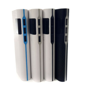 POWERBANK PRZENOŚNY LCD 20000 mAh 3 x USB J1320
