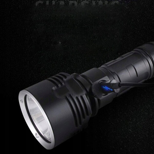 LATARKA LED TAKTYCZNA WOJSKOWA AKUMULATOROWA P70 XJ4177